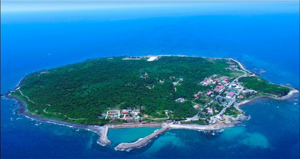 13 đặc khu của Việt Nam: Đặc khu Cồn Cỏ pháo đài xanh trên Biển Đông 13 đặc khu của Việt Nam: Đặc khu Cồn Cỏ pháo đài xanh trên Biển Đông