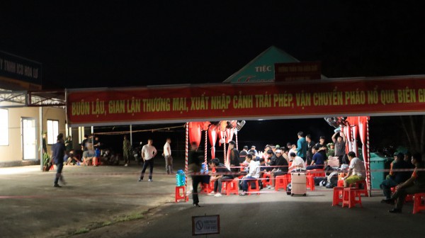 42 công dân Việt Nam chạy thoát khỏi cơ sở lừa đảo trực tuyến ở Campuchia