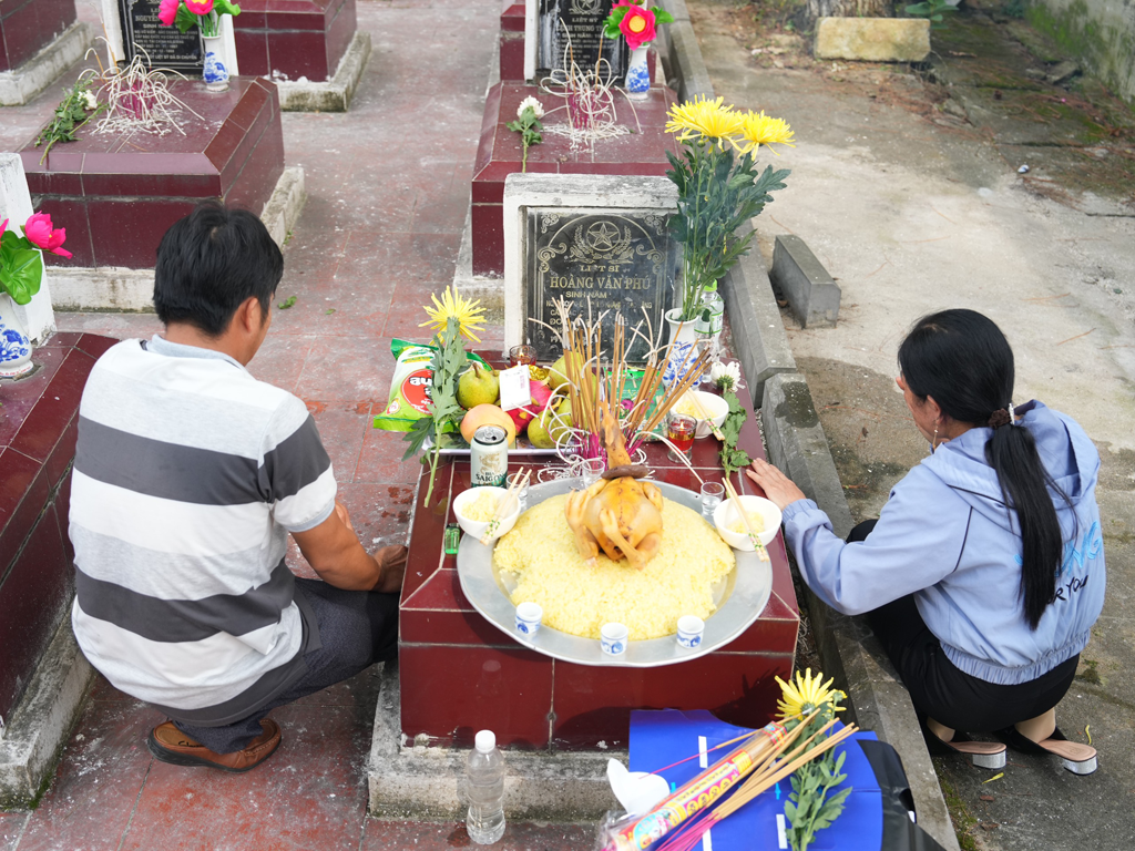 44 năm tìm mộ em trai: ‘Hoạt động tri ân của Báo Thanh Niên luôn thiết thực, ý nghĩa’