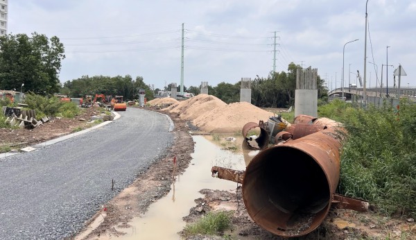 Bán mạng khi đi dưới bánh container: Kỳ vọng giải pháp đột phá bền vững (kỳ cuối)