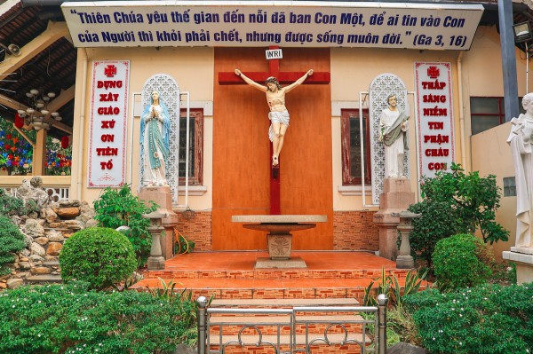 Bí ẩn thi thể giáo dân hơn 100 năm trong nhà thờ cổ ở TP.HCM