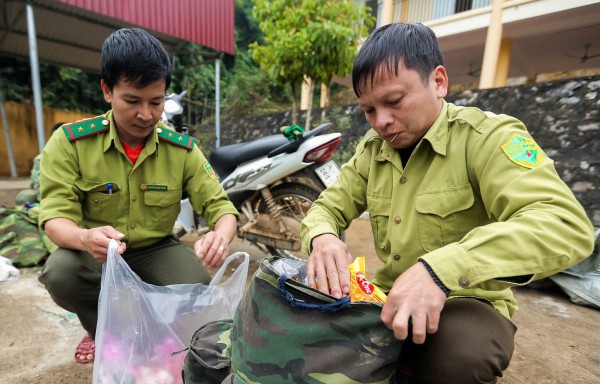 ”Biệt đội bẫy ảnh” săn tìm dấu chân thú hoang