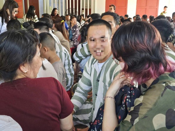 Bữa cơm khơi dậy khát vọng hoàn lương trong mỗi phạm nhân