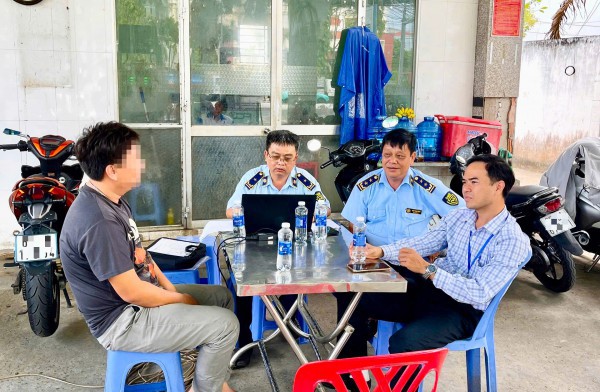 Cần Thơ: Phát hiện nhiều cây xăng dầu bán 