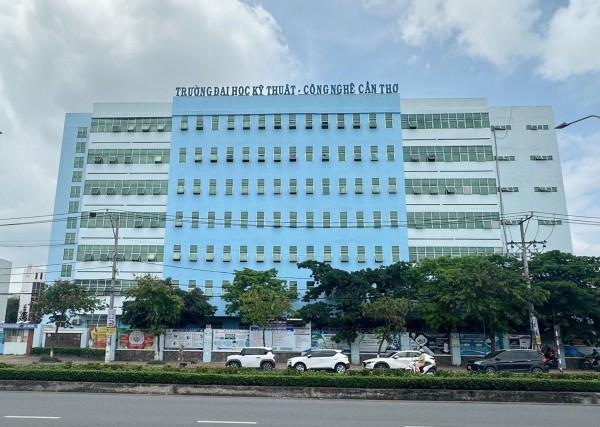 Cần Thơ chuyển giao, nâng cấp các trường ĐH, CĐ