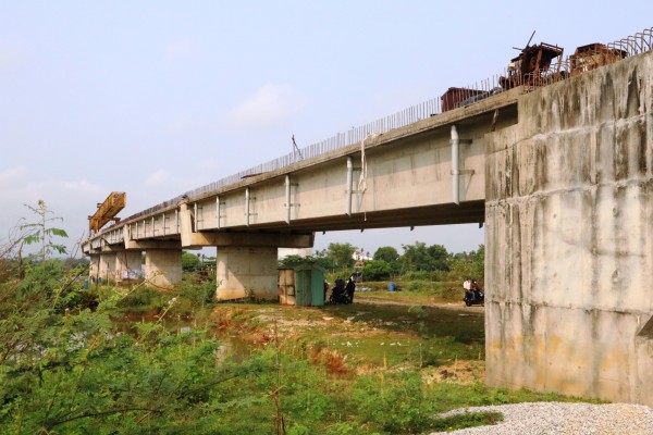 Cận cảnh cầu 220 tỉ đồng bắc qua sông Trường Giang 