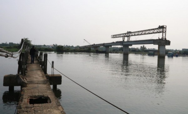 Cận cảnh cầu 220 tỉ đồng bắc qua sông Trường Giang 