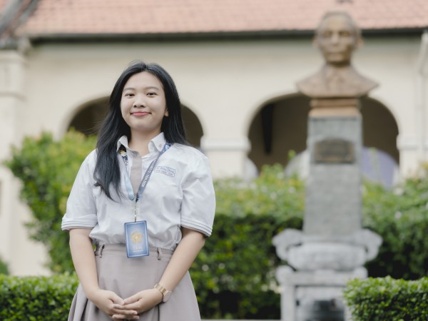 Cao điểm ôn thi tốt nghiệp THPT: Người 
