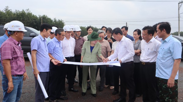 Cao tốc Gia Nghĩa - Chơn Thành thi công cầm chừng do chờ mặt bằng, thiếu vật liệu