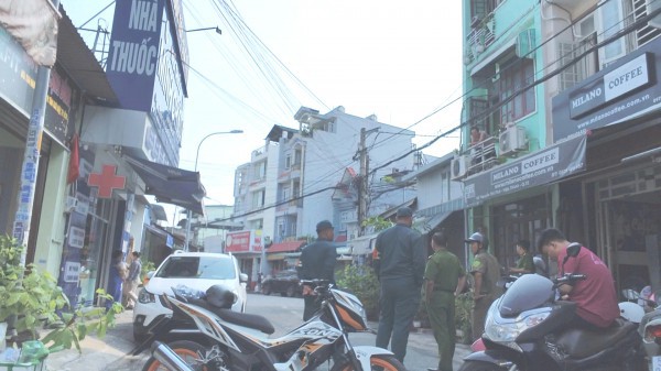 Cháy nhà trọ tại TP.HCM, 2 người chết: Khoảnh khắc sinh tử thả bé gái từ lầu cao xuống