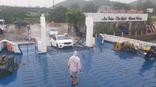 Cho phép tàu, phà tuyến Hà Tiên – Phú Quốc hoạt động trở lại