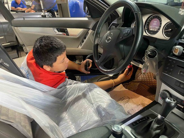 Cơ hội việc làm có hẹp cho sinh viên mới ra trường?