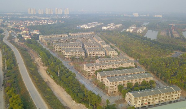 Dự án Vườn Vạn Tuế tại Hưng Yên bán nhà không đủ pháp lý, thu gần 250 tỉ