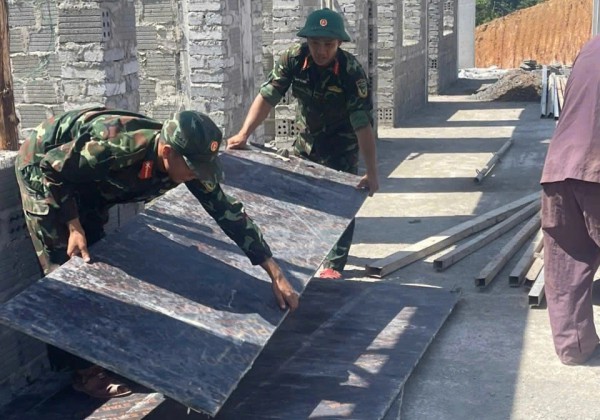 Dựng trường dưới nắng gió biên cương Quảng Trị