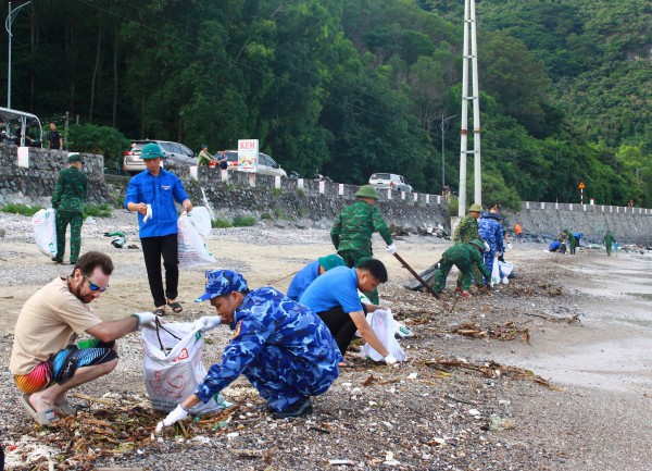 Hành động vì biển xanh