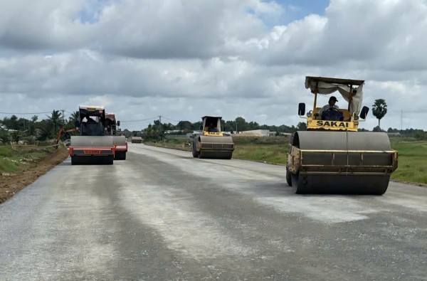 Hình hài cầu Đại Ngãi 1 nối Cần Thơ và Vĩnh Long sau 1 năm khởi công