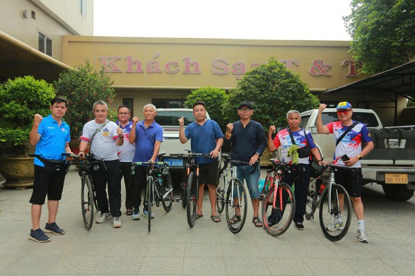 Khai hội đạp xe Vì hòa bình