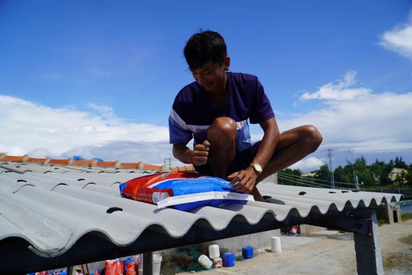 Khánh Hòa: Buộc sơ tán người nuôi trồng thủy sản vào bờ tránh bão số 13