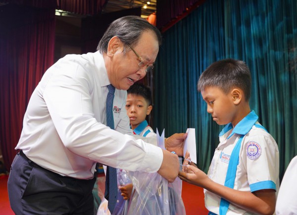 Lan tỏa chương trình 