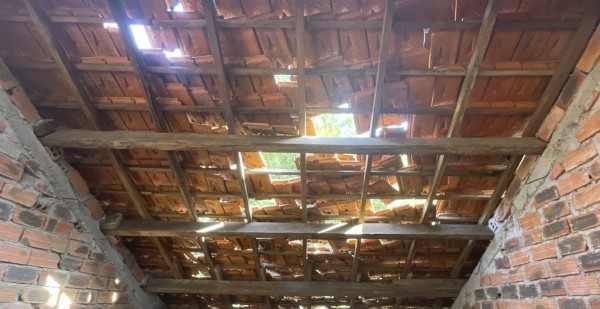 Liên tiếp động đất ở Quảng Ngãi: Trường học hư hỏng, phải chuyển chỗ ở học sinh