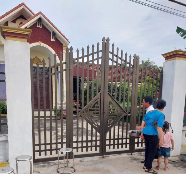 Nam Định: 2 vợ chồng tử vong bất thường trong nhà riêng