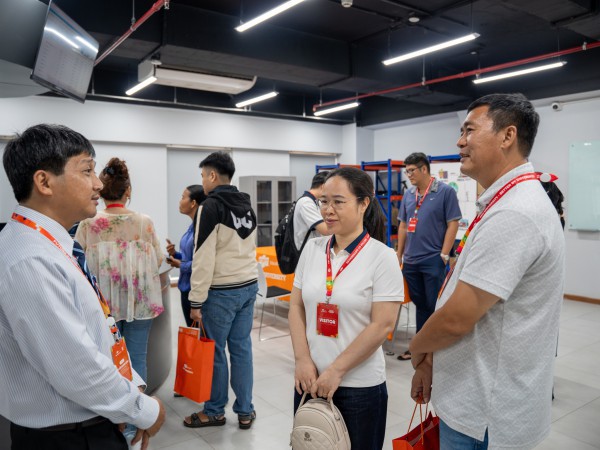 Phụ huynh và học sinh Gen Z kỳ vọng nhiều hơn một tấm bằng đại học