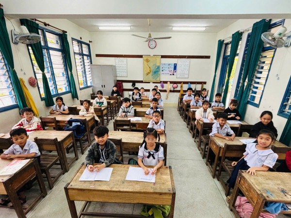 Phục hồi học tập sau lũ: Cần nghĩa vụ pháp lý