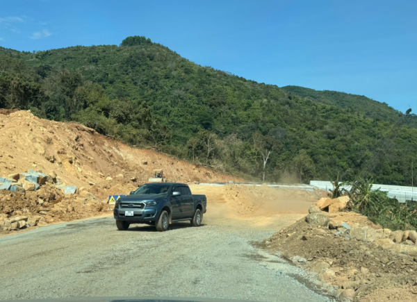 QL28B Lâm Đồng: Cần cảnh báo nguy hiểm cho xe lưu thông trên đèo Đại Ninh