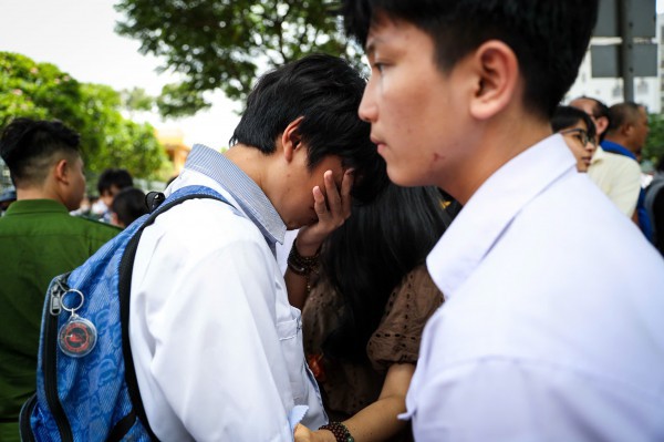 Rất dễ làm lạc đề thi văn lớp 10 TP.HCM nếu chỉ đọc qua loa, vì sao? Rất dễ làm lạc đề thi văn lớp 10 TP.HCM nếu chỉ đọc qua loa, vì sao?