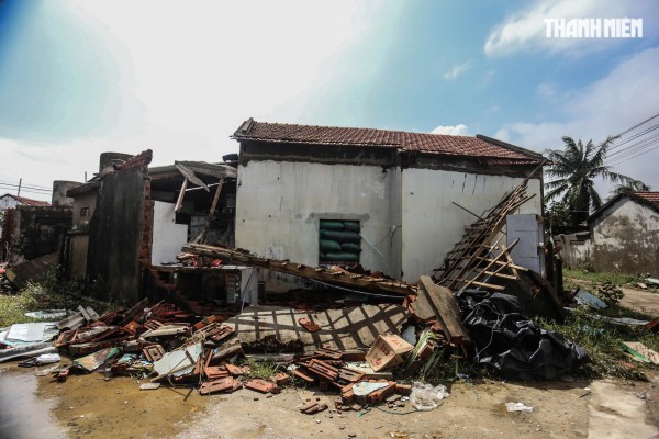 Rốn lũ Hòa Xuân ở Phú Yên cũ: Thôn xóm tan hoang, nước mắt còn rơi dài