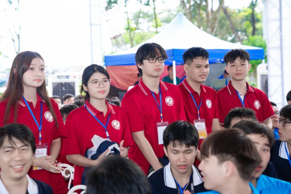 Sinh viên đoạt giải cao Olympic vật lý sinh viên toàn quốc được ưu tiên gì?