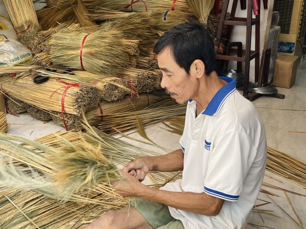 Sống ở TP.HCM: Xóm chổi đót nghĩa tình, nhớ thời hoàng kim 