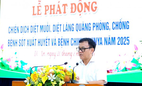 Sốt xuất huyết tăng 3 lần, TP.HCM phát động chiến dịch diệt muỗi, lăng quăng
