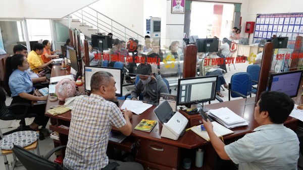 TP.HCM bố trí lại việc làm cho hơn 1.000 công chức