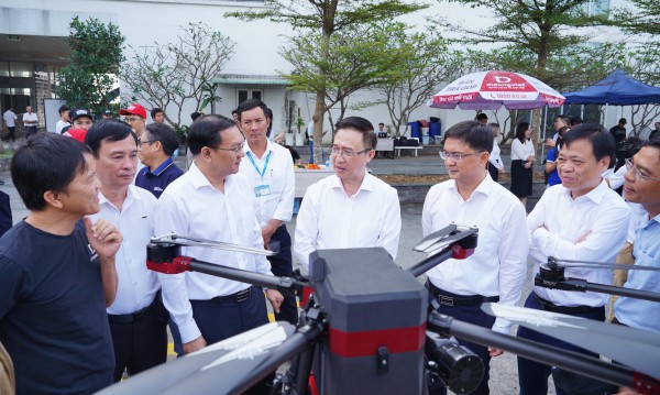 TP.HCM lần đầu thử nghiệm bay UAV giao hàng