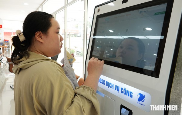 TP.HCM miễn lệ phí hơn 100 thủ tục nộp trực tuyến