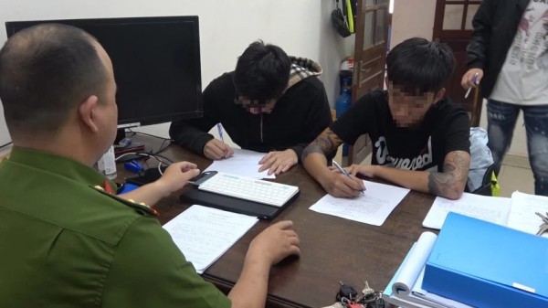 TP.Huế: Tổ công tác 1311 tăng cường trấn áp tội phạm đường phố về đêm TP.Huế: Tổ công tác 1311 tăng cường trấn áp tội phạm đường phố về đêm