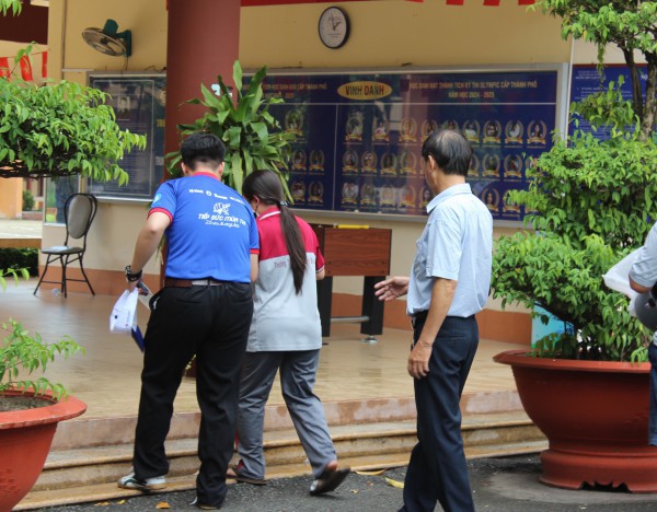 Tai nạn giao thông trước ngày thi tốt nghiệp THPT, nữ sinh TP.HCM được giúp đỡ