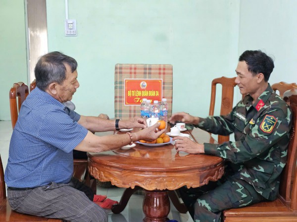 Tái thiết vùng rốn lũ: Mùa xuân đến sớm ở sông Ba