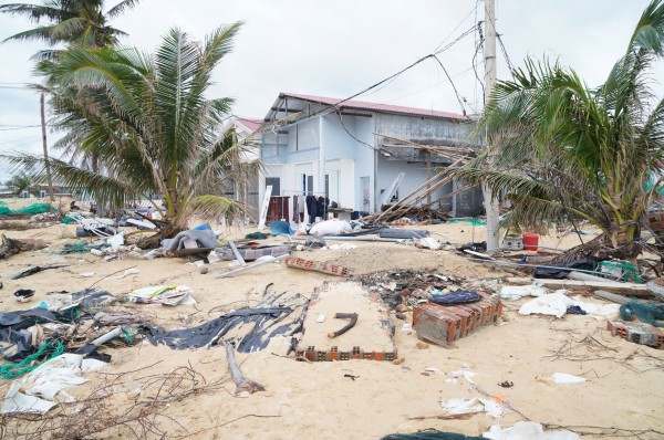 Thần tốc hồi sinh 1.200 mái nhà trước tết