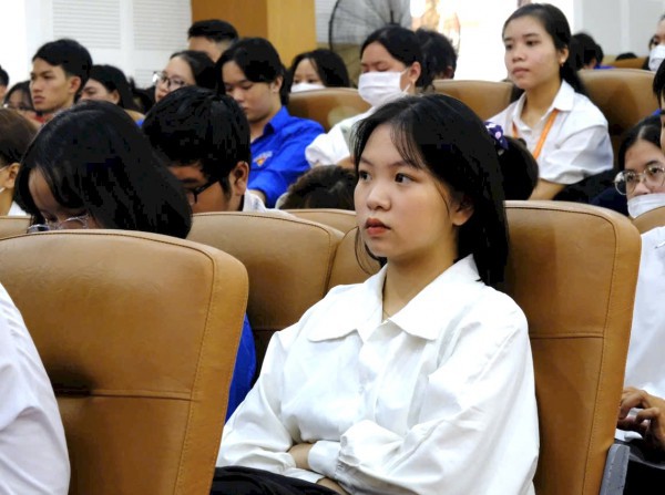 Thêm trường đại học 