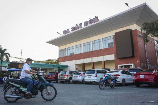 Tranh luận về tương lai ga Sài Gòn Tranh luận về tương lai ga Sài Gòn