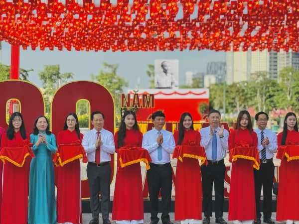 Triển lãm Triển lãm