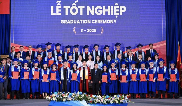 Trường ĐH Bách khoa TP.HCM trả lương cho người học tiến sĩ