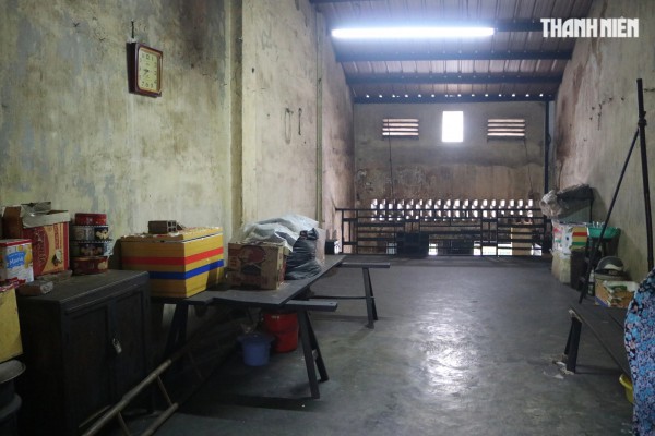 Tụ Quần Cư chỉ dành cho phụ nữ gốc Hoa từng Tụ Quần Cư chỉ dành cho phụ nữ gốc Hoa từng