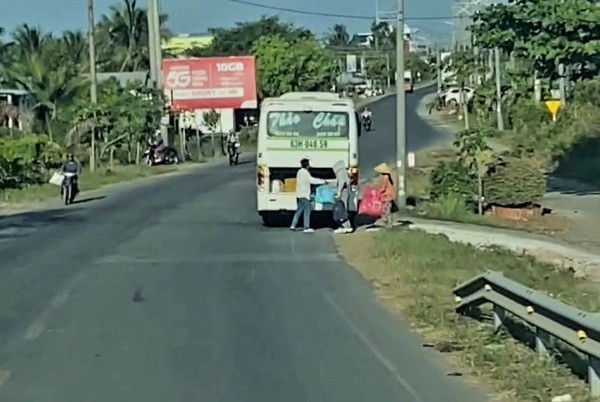 Vì sao xe hợp đồng 