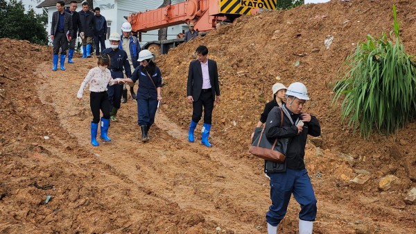 Vụ sạt lở đất ở Đà Lạt: Chuyên gia Nhật Bản tham vấn điều gì? Vụ sạt lở đất ở Đà Lạt: Chuyên gia Nhật Bản tham vấn điều gì?