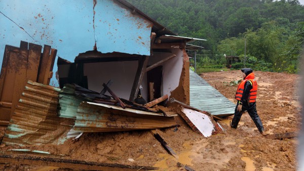 Đà Nẵng: Bổ sung 200 tỉ đồng vốn vay cho người dân thiệt hại do mưa lũ