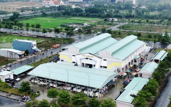 Đà Nẵng: Khu phố chợ Chiên Đàn chính thức đi vào hoạt động