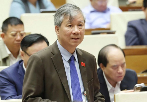 Đề xuất miễn viện phí cho bệnh nhân chạy thận, ung thư